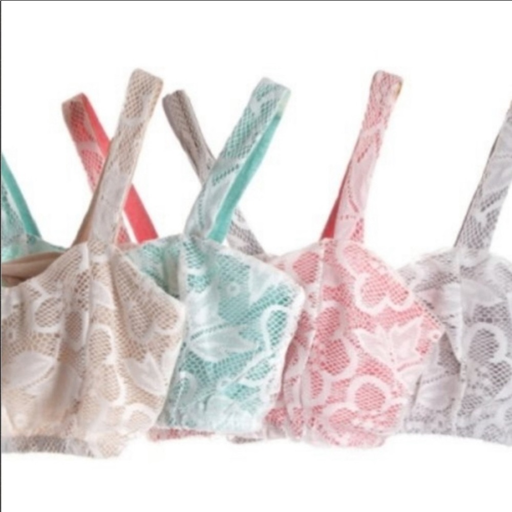 🌸SALE🌸Mint Floral & Leaf Pattern Lace Bralette